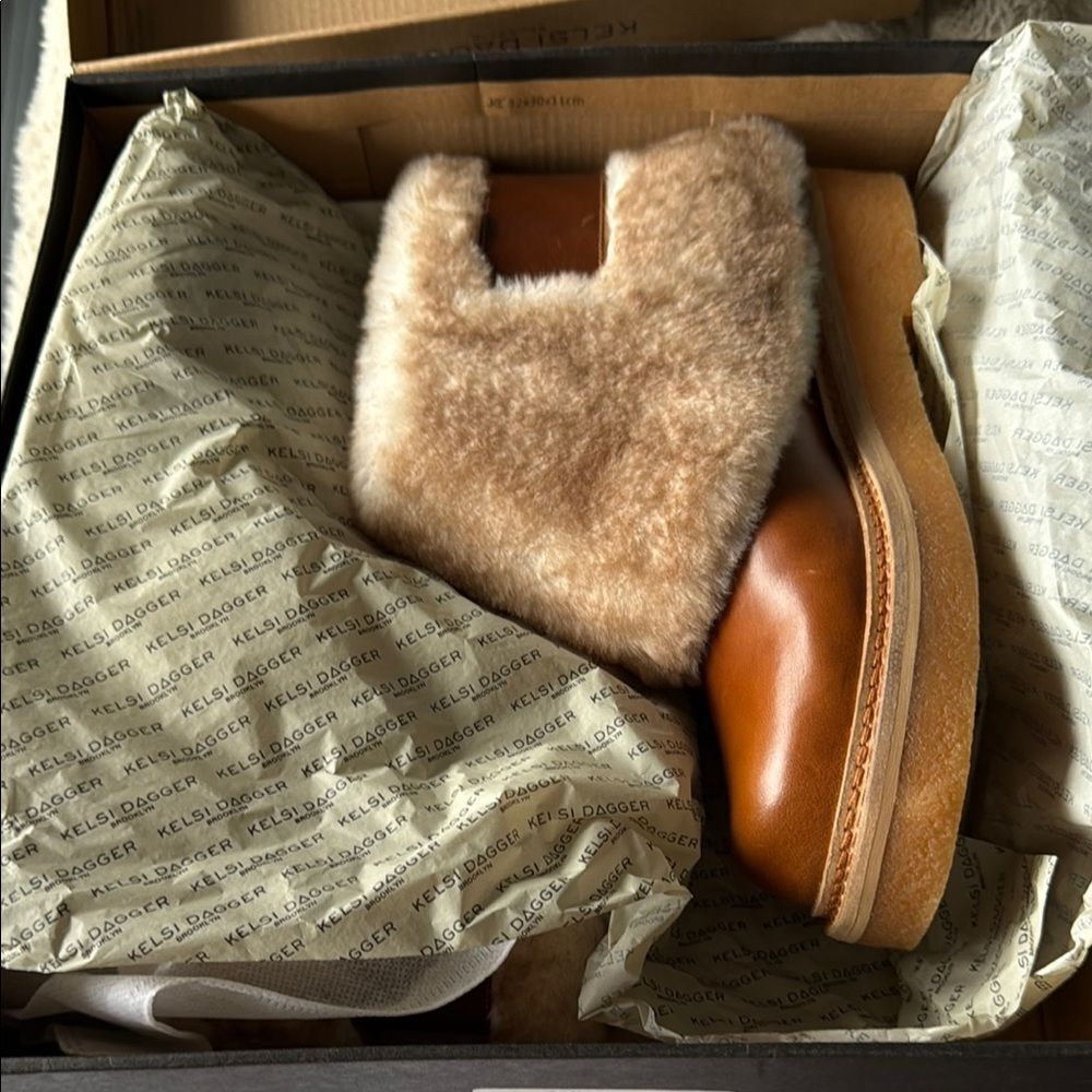 Kelsi Dagger Brown and Tan Ankle Boots - Picture 2 of 2